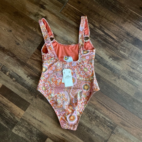 Billabong x Smiley Good Times one piece π΄ππ§‘ - Picture 2 of 4